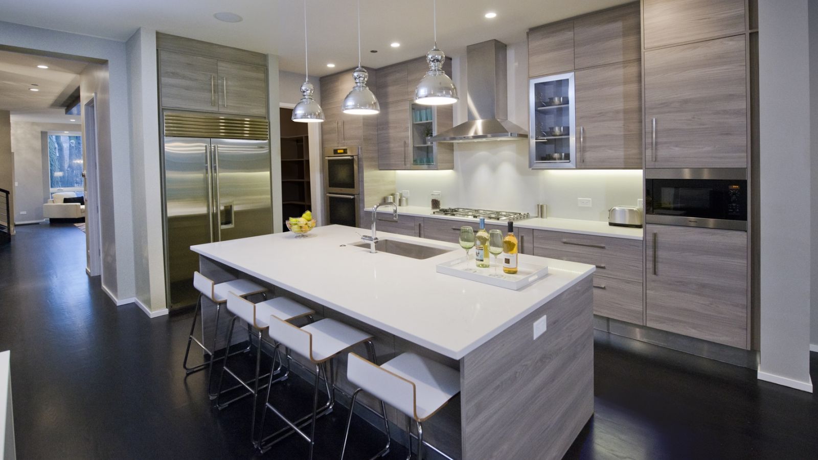 DG122913.0976 Kitchen_crop_990_557